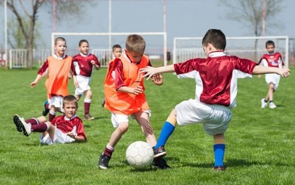 Vitaminas para Niños Deportistas: Ayúdales a Alcanzar la Meta